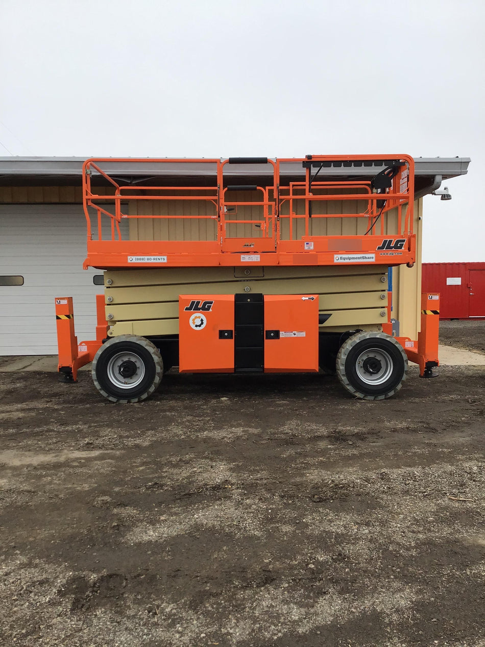 2020 JLG 430LRT