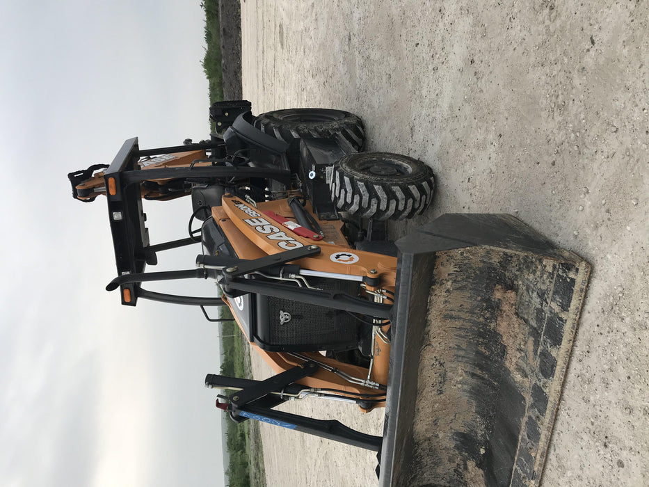 2020 CASE 580N EP - Extendable Backhoe
