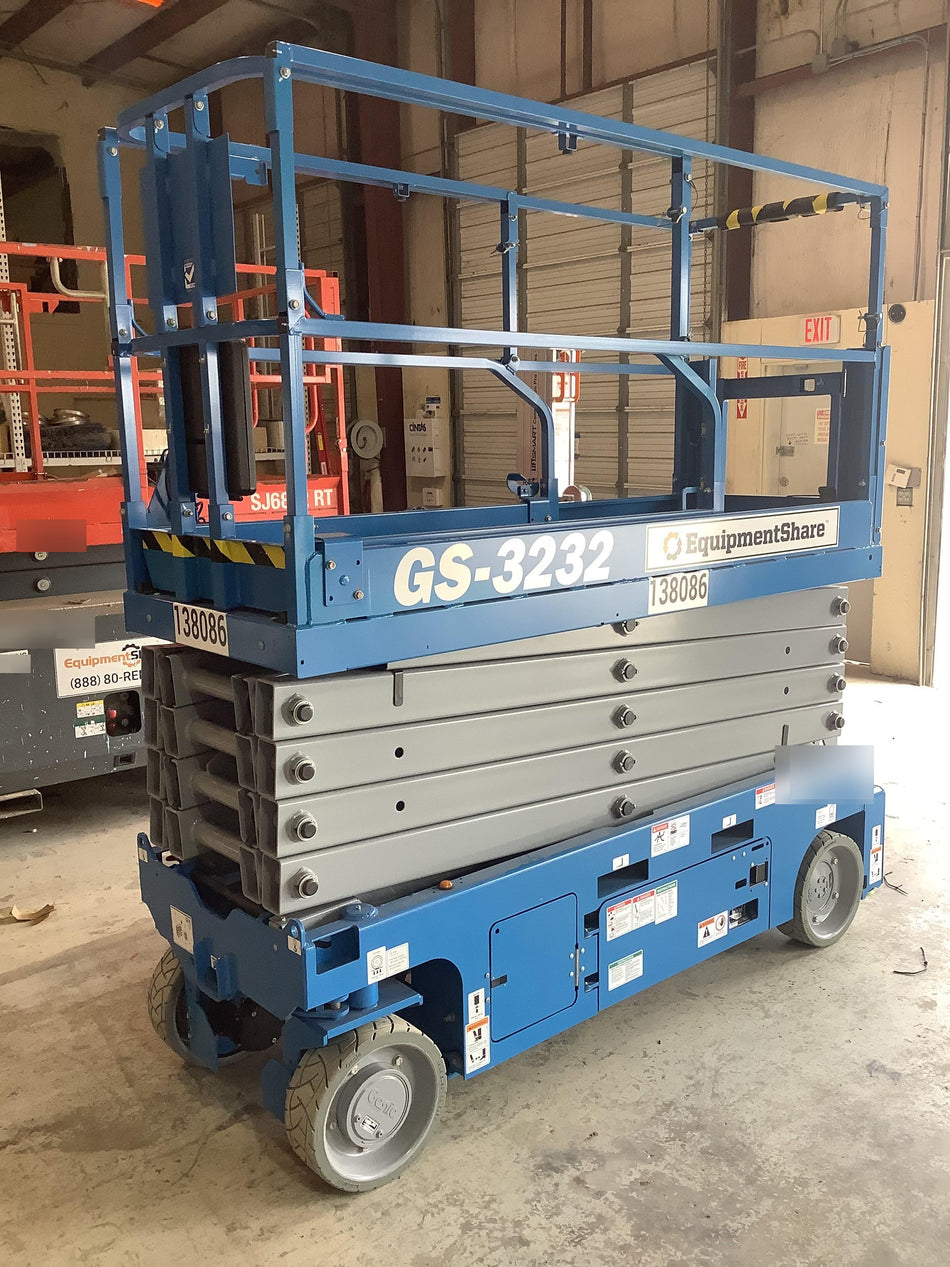 2021 GENIE GS-3232