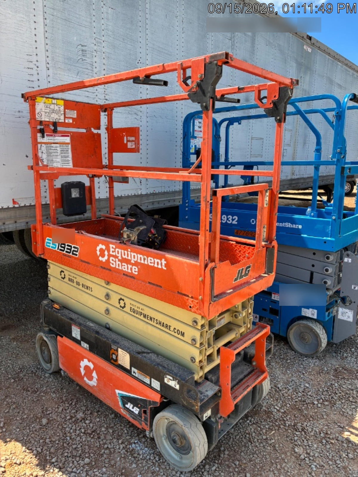 2022 JLG ES1932