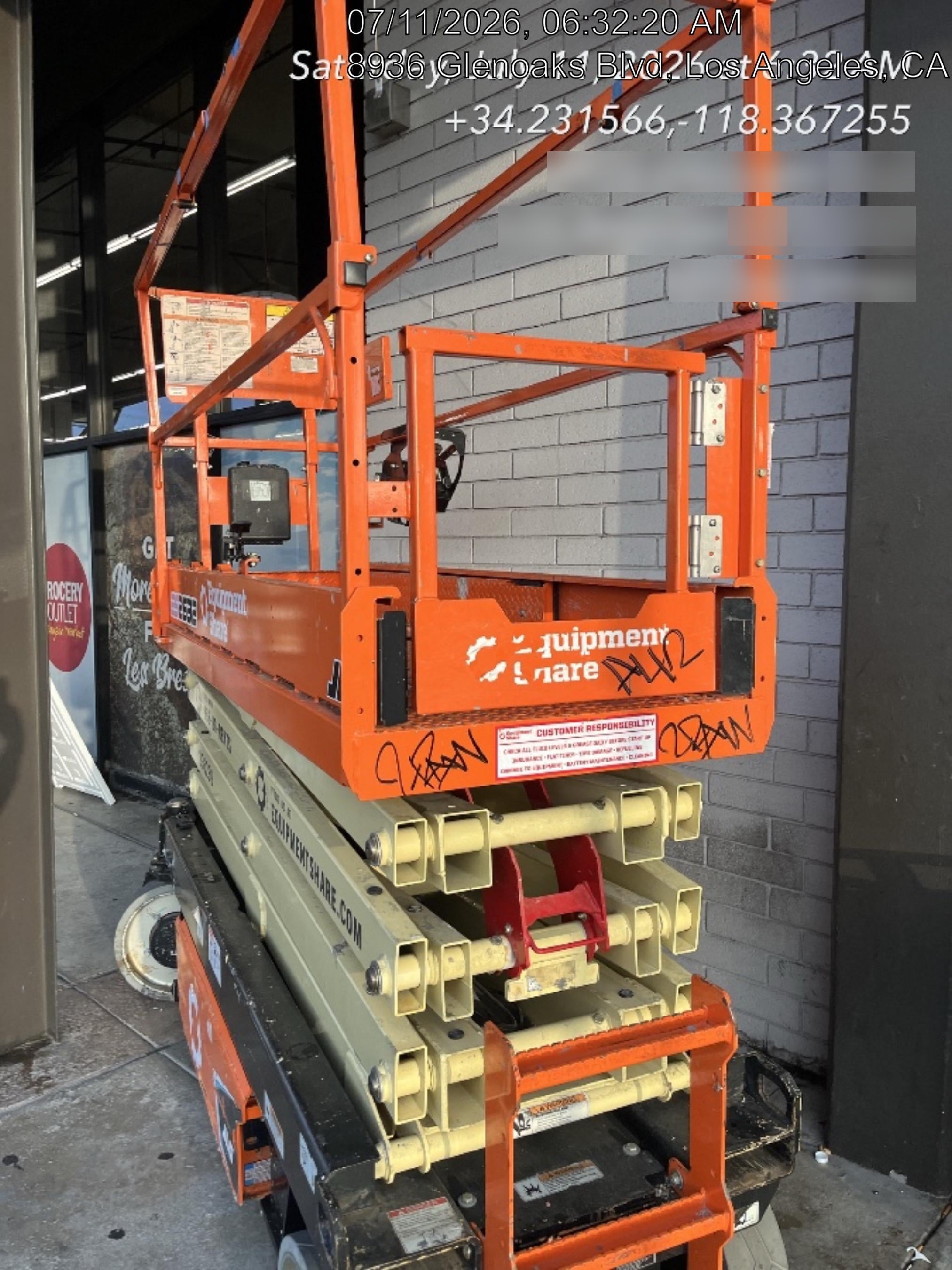 2022 JLG ES2632