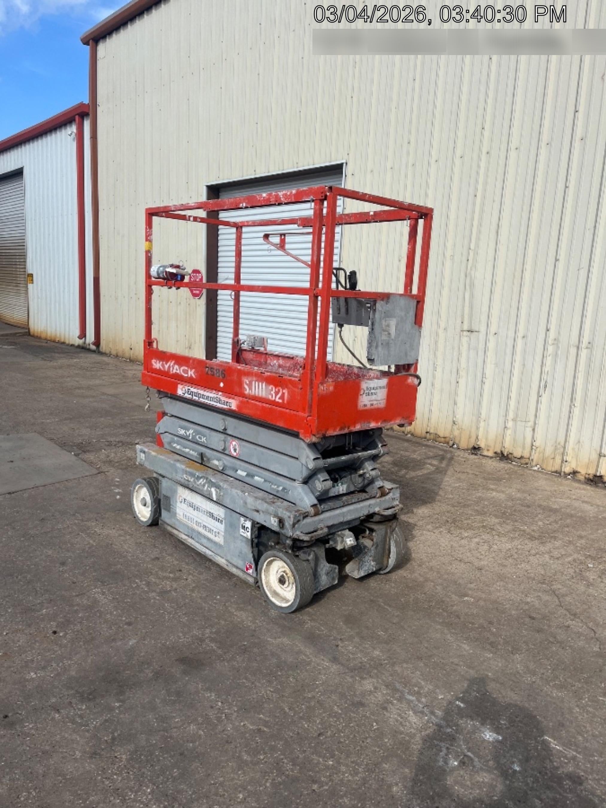 2018 Skyjack SJIII-3219 Skyjack SJIII3219 Scissor Lift w/Trojan Batteries