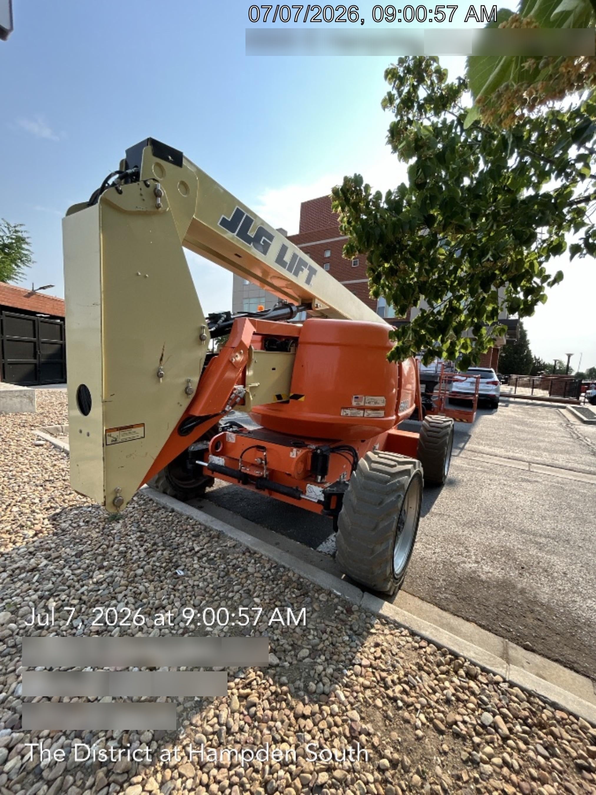 2019 JLG 600AJ