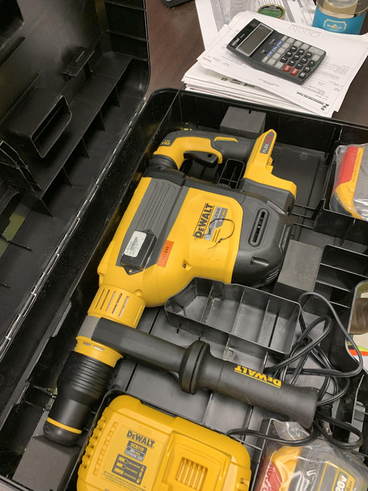 2021 DEWALT DCH614X2
