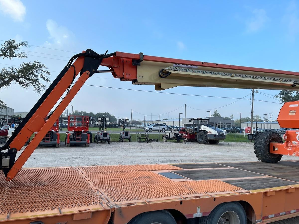 2021 JLG 860SJ