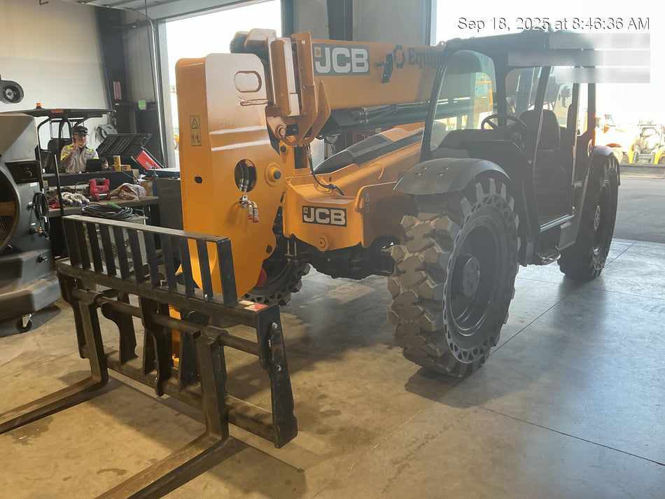 2024 JCB 509-42