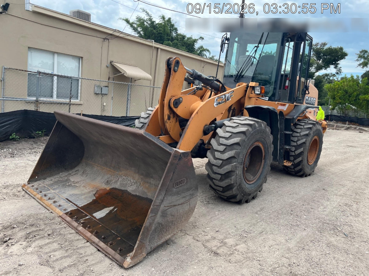 2016 CASE 621F