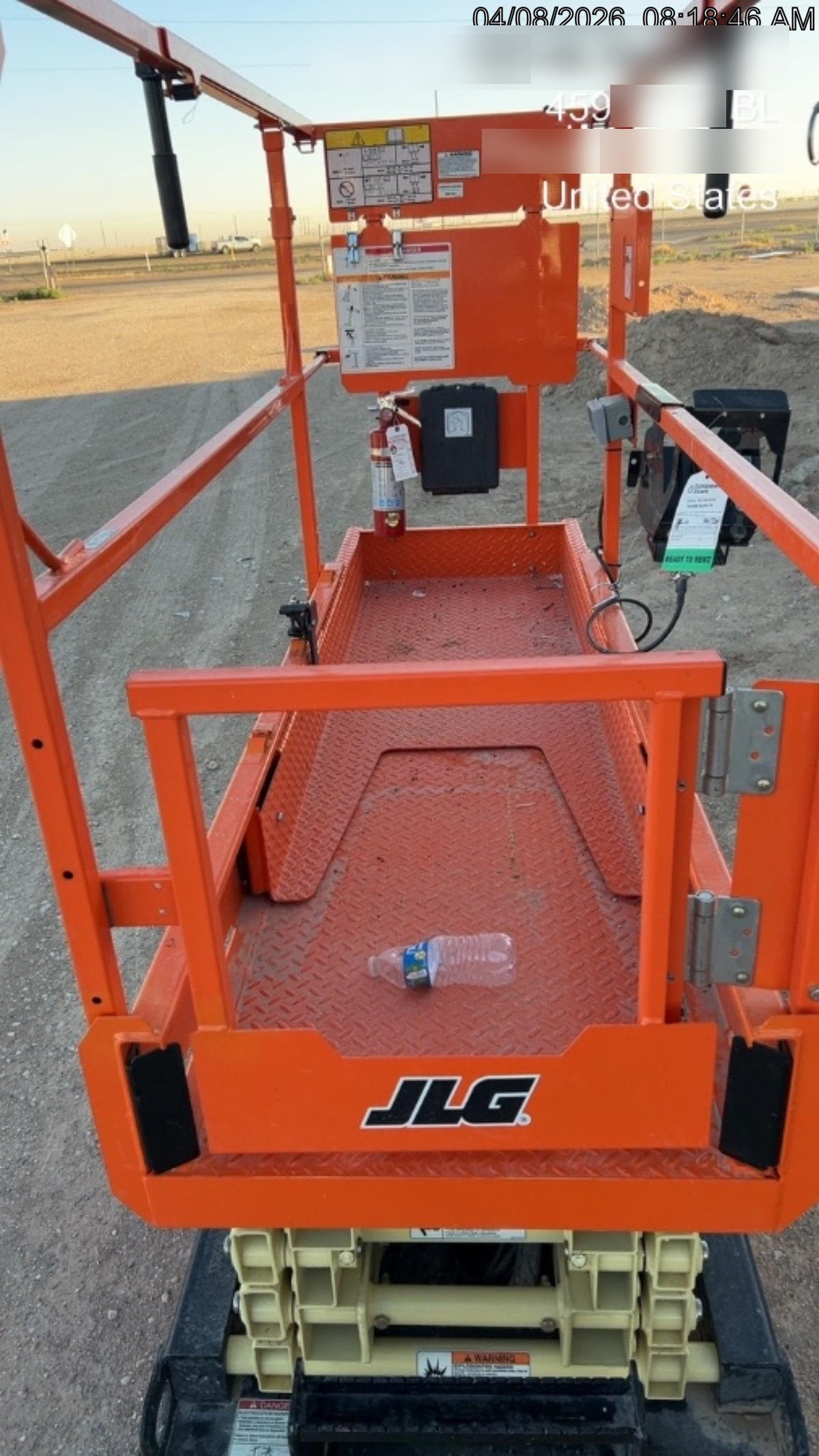 2025 JLG ES1932