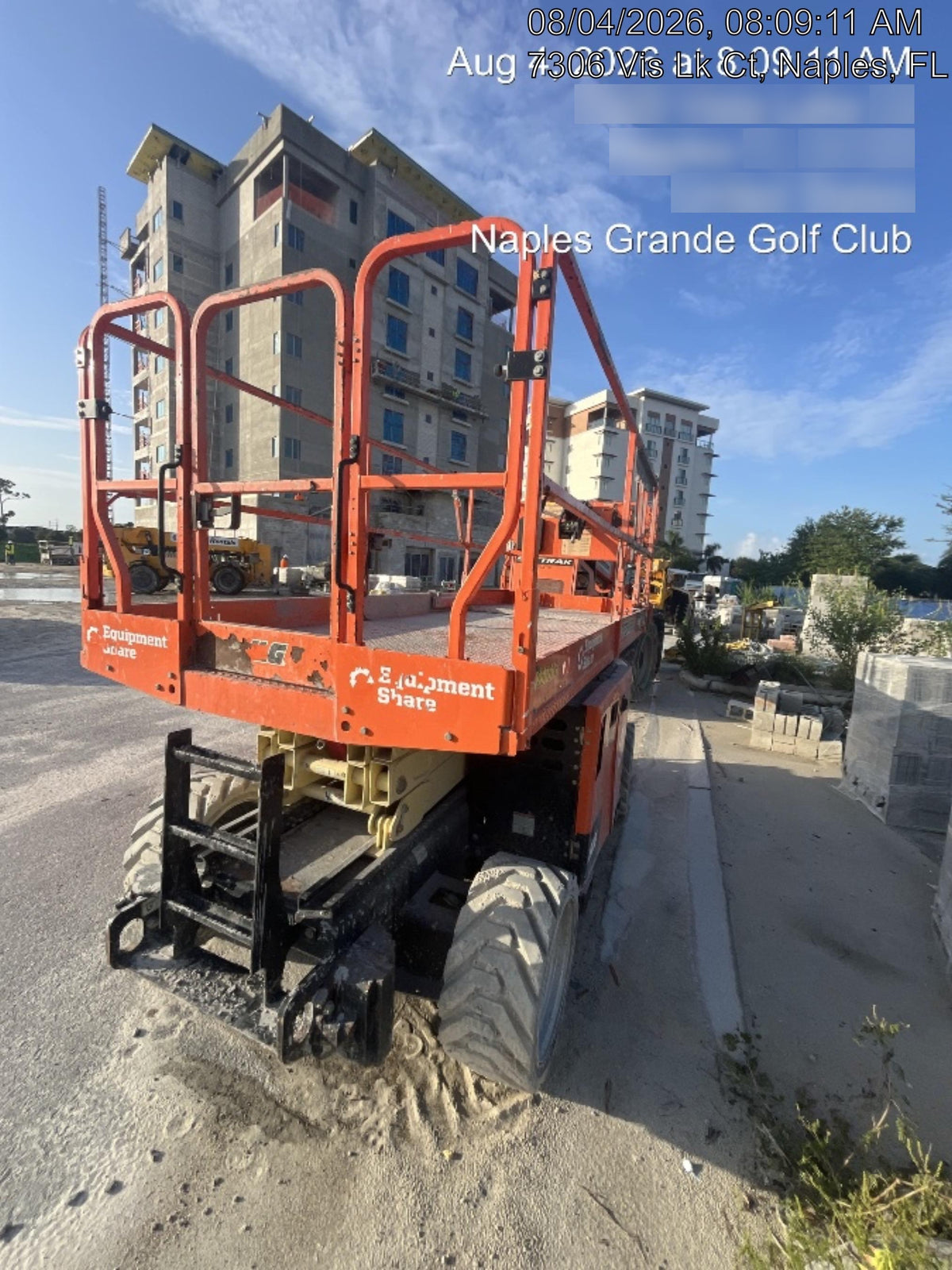 2022 JLG RT2669