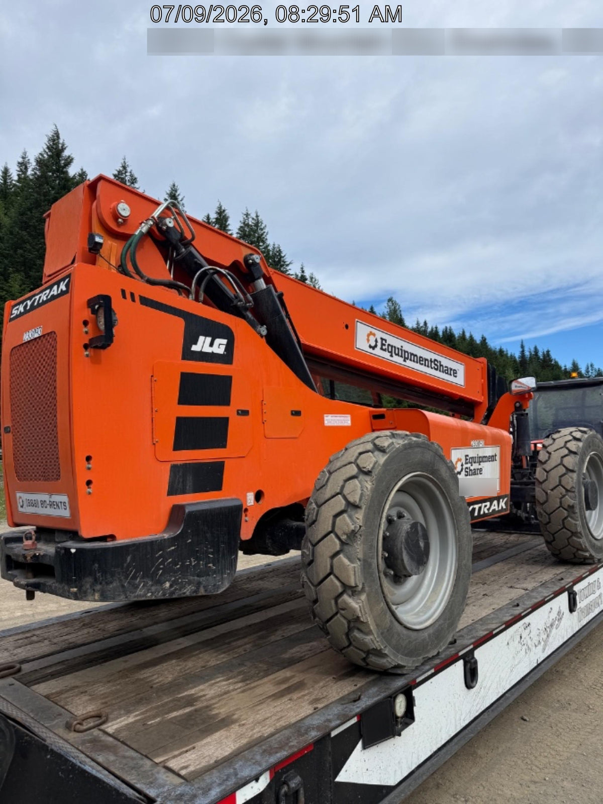2022 SKYTRAK 8042