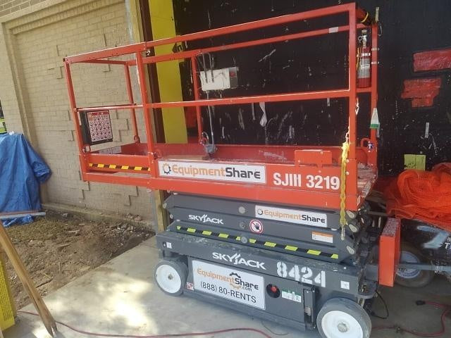 2018 SKYJACK SJIII-3219