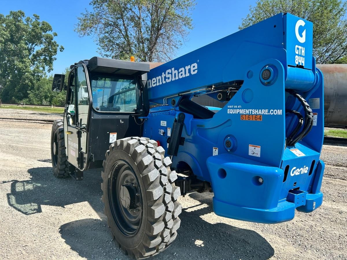2025 GENIE GTH-844