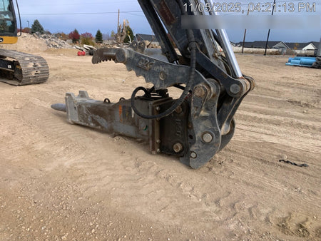 2025 EPIROC EC140T