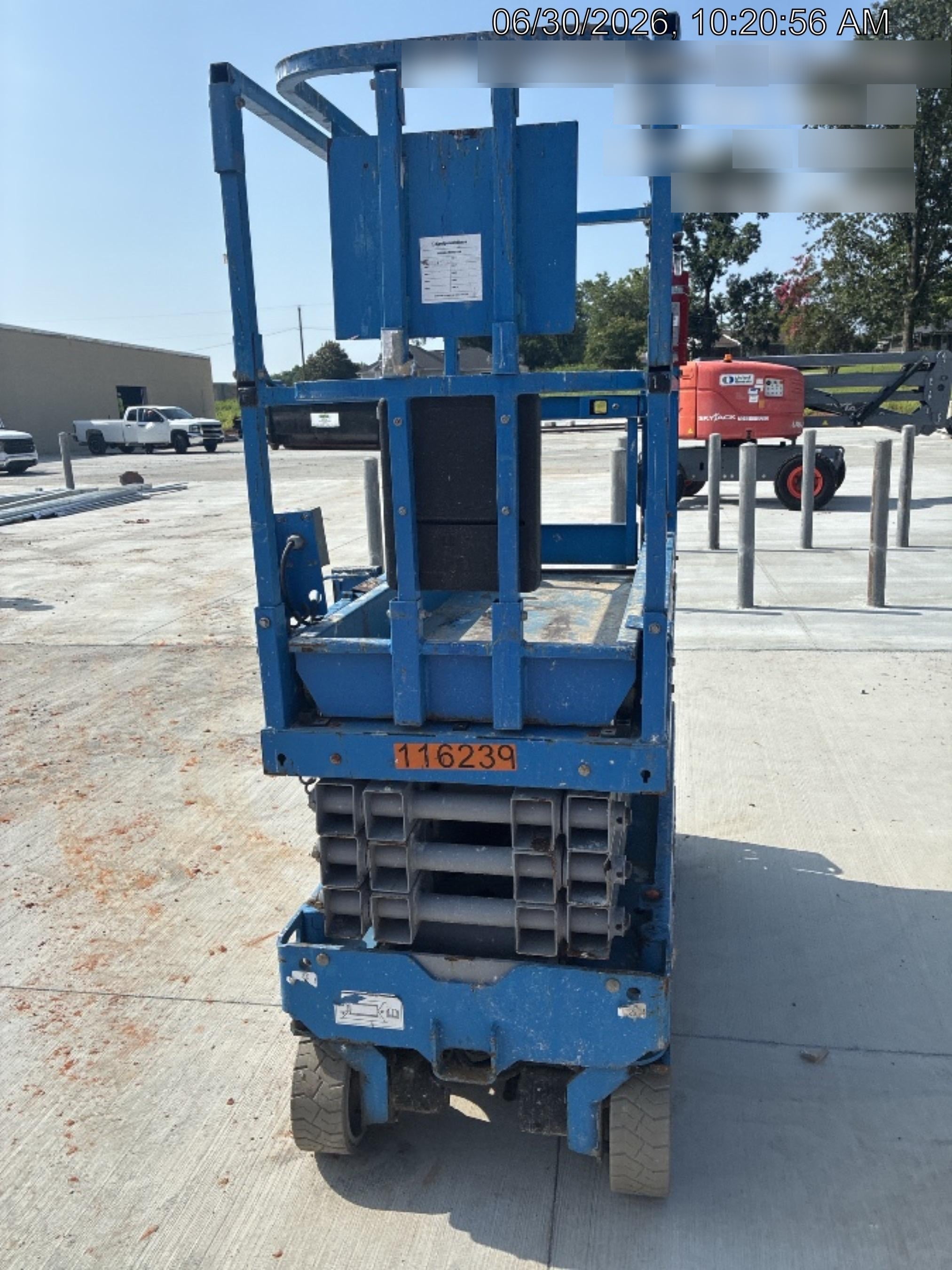 2020 Genie GS-1930 Solid Non Marking Tires, Beacon, Folding rails with half height swing gate