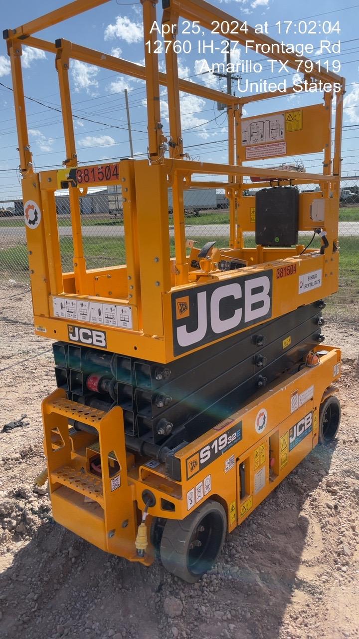 2024 JCB S1932E