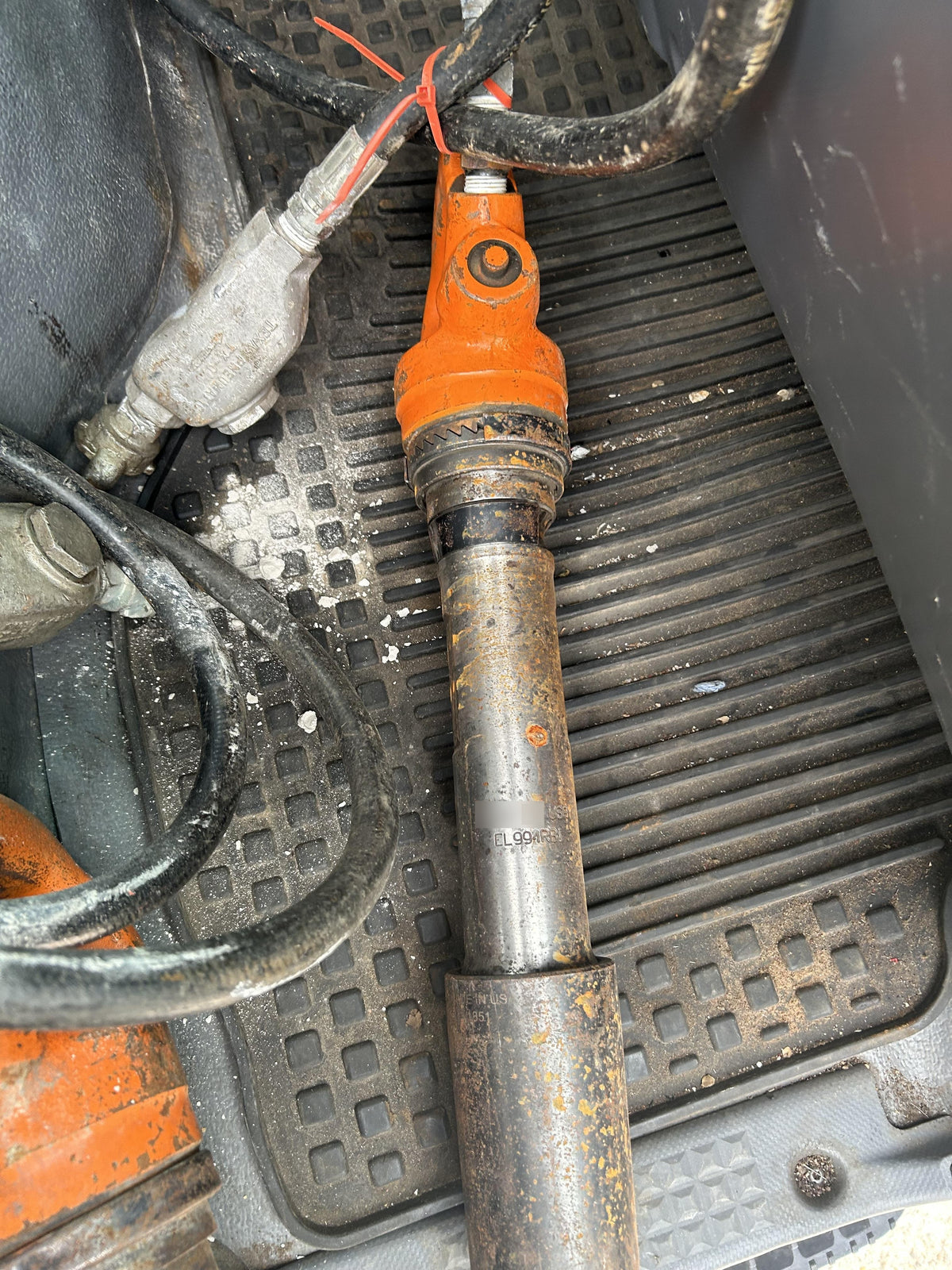2023 MICHIGAN PNEUMATIC MP-133-ORANGE-NEP