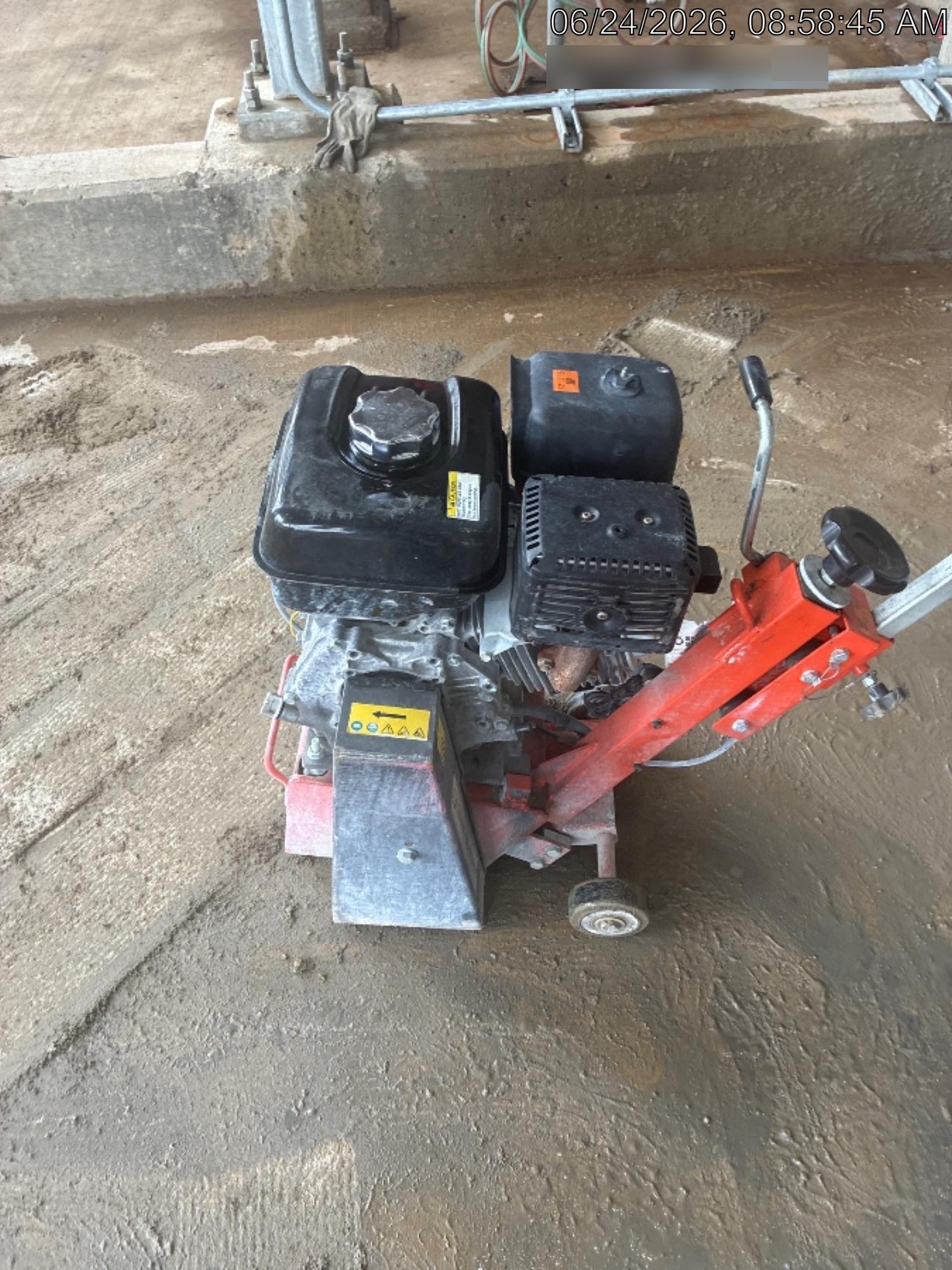 2025 HUSQVARNA CG 200