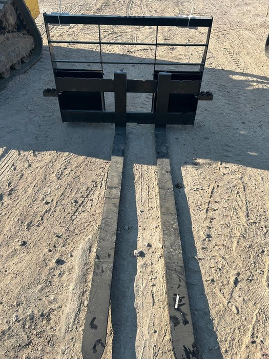 2025 ARROW MATERIAL HANDLING F5100CB - 72"