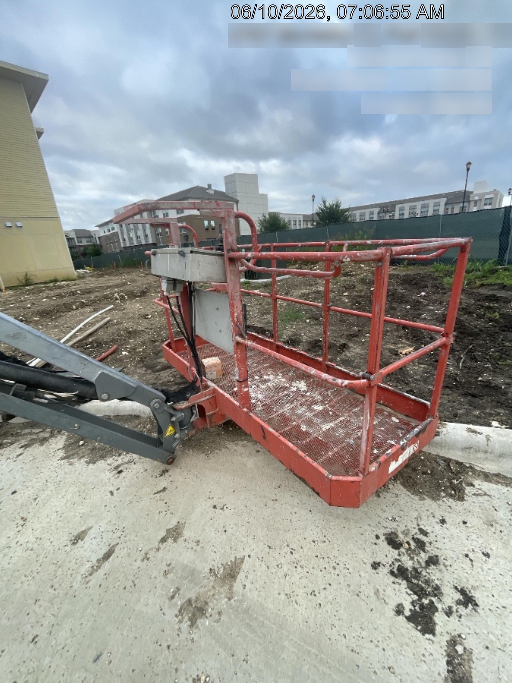 2018 Skyjack SJ86T Skyjack SJ86T w/Diesel Engine, Foam Filled Tires, Flashing Beacon, Glazier Kit