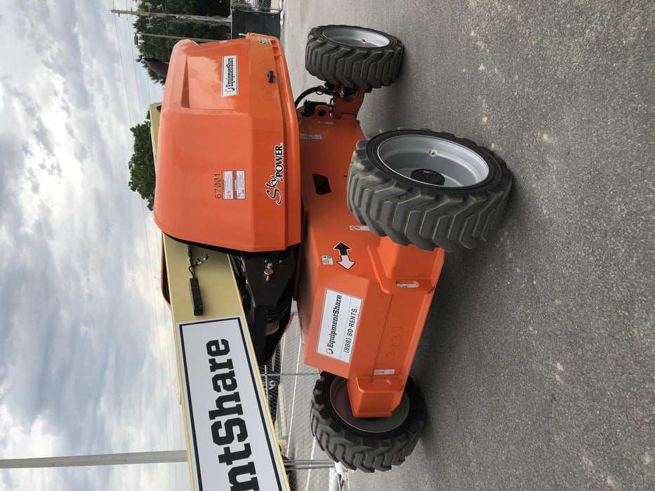 2020 JLG 600S