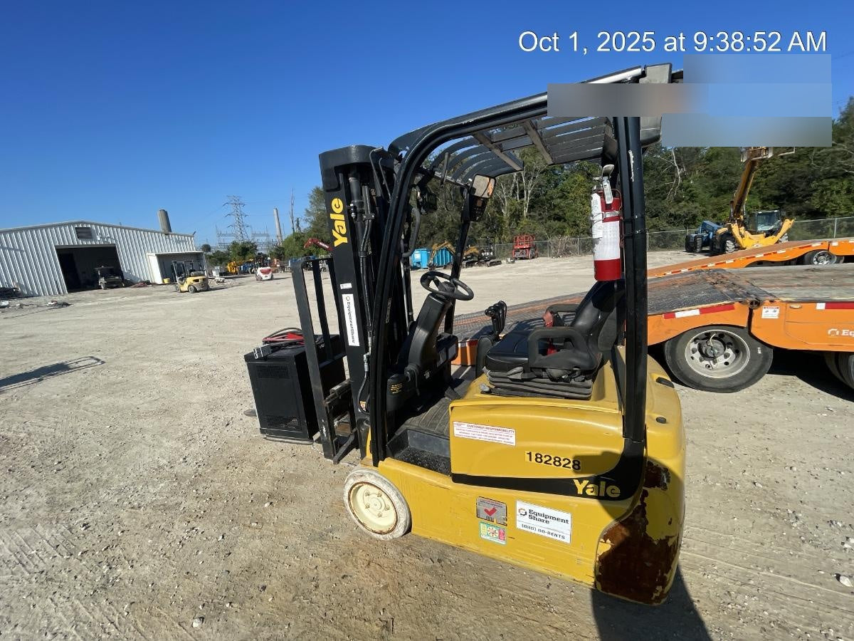 2021 YALE ERP030VT