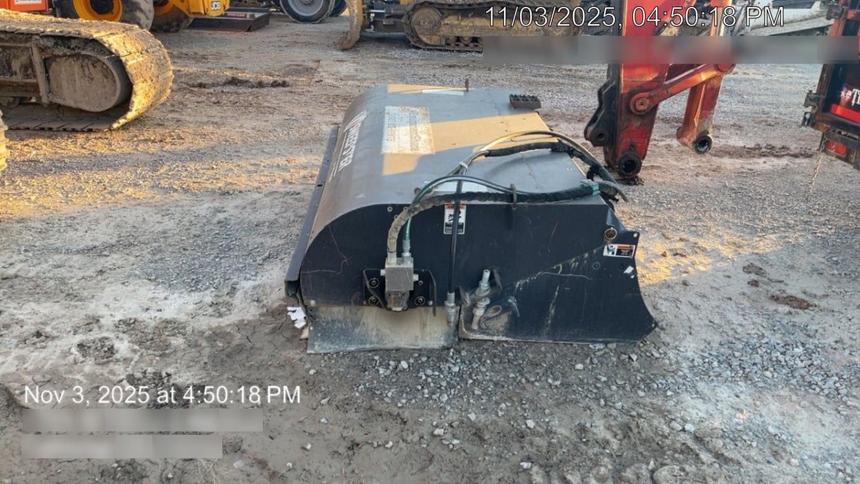 2019 PALADIN Sweepster SB72