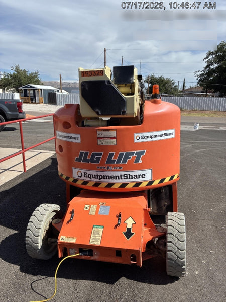 2021 JLG E400AJP Narrow