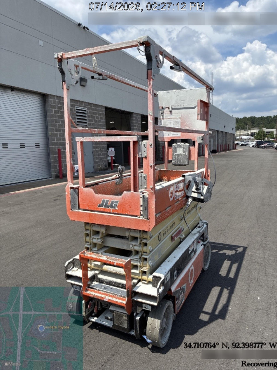 2022 JLG ES1932