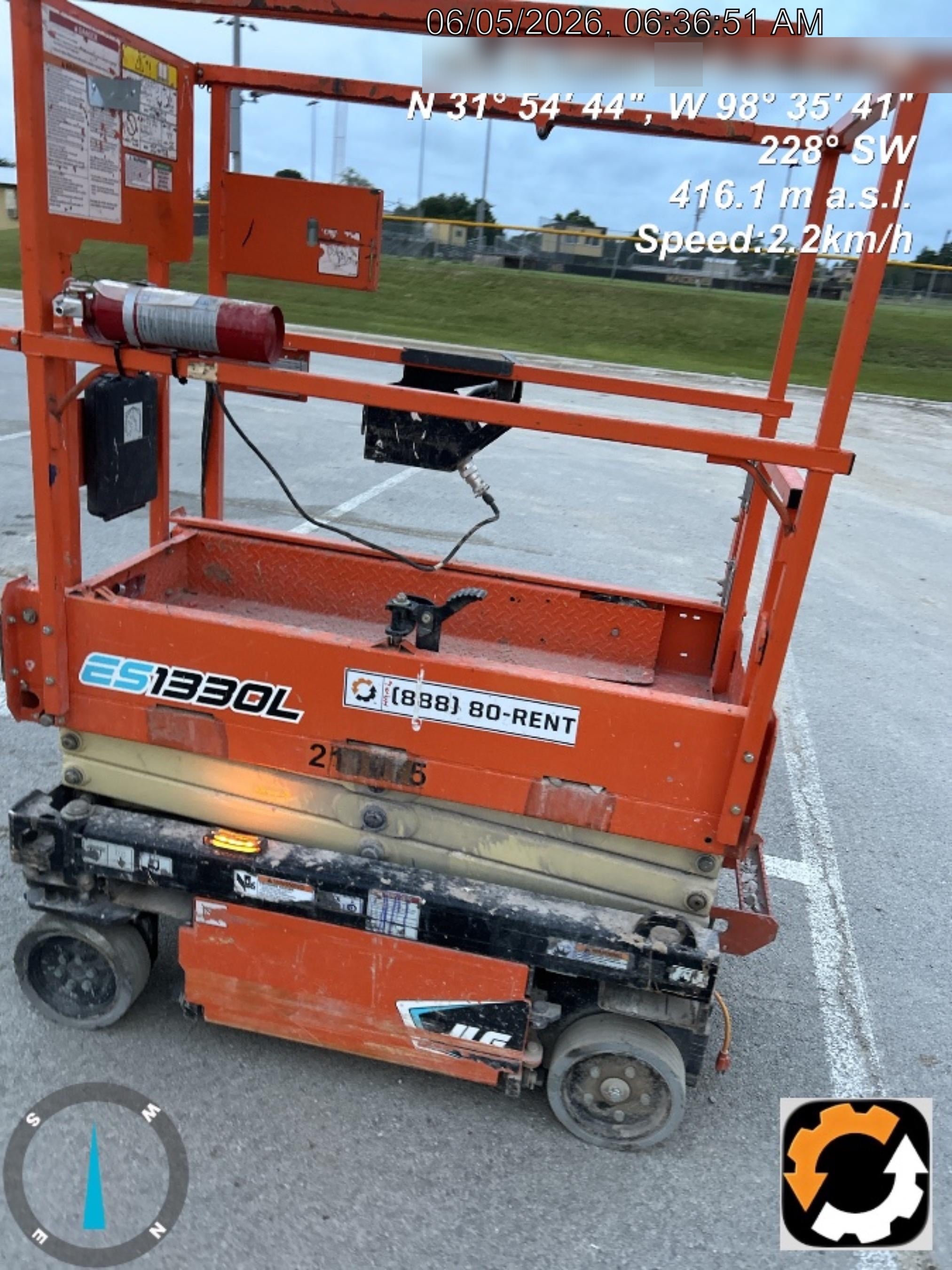 2022 JLG ES1330L