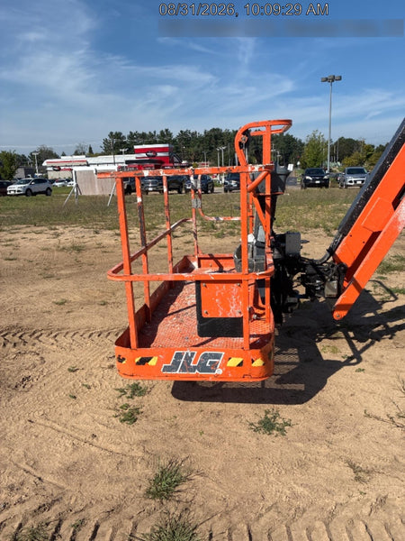 2022 JLG 860SJ