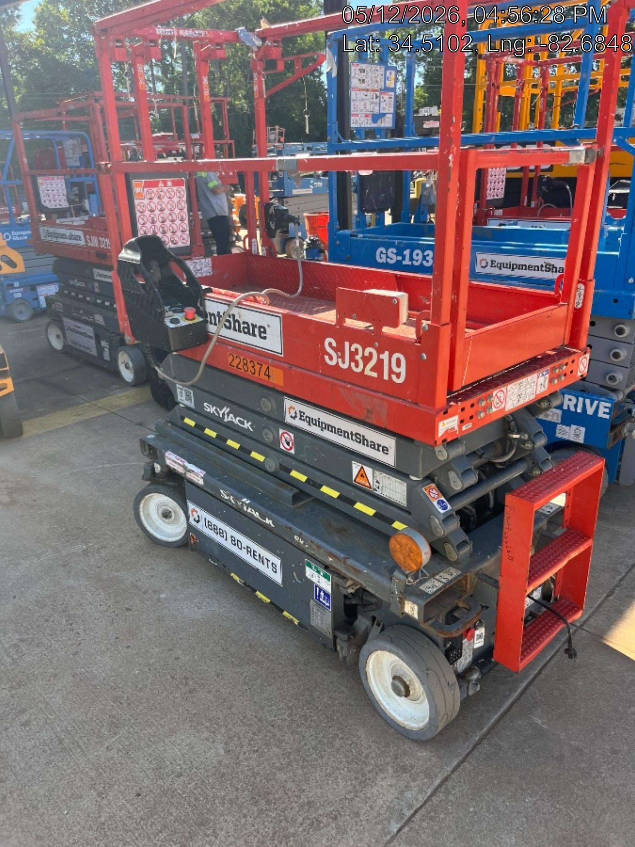 2022 SKYJACK SJ3219