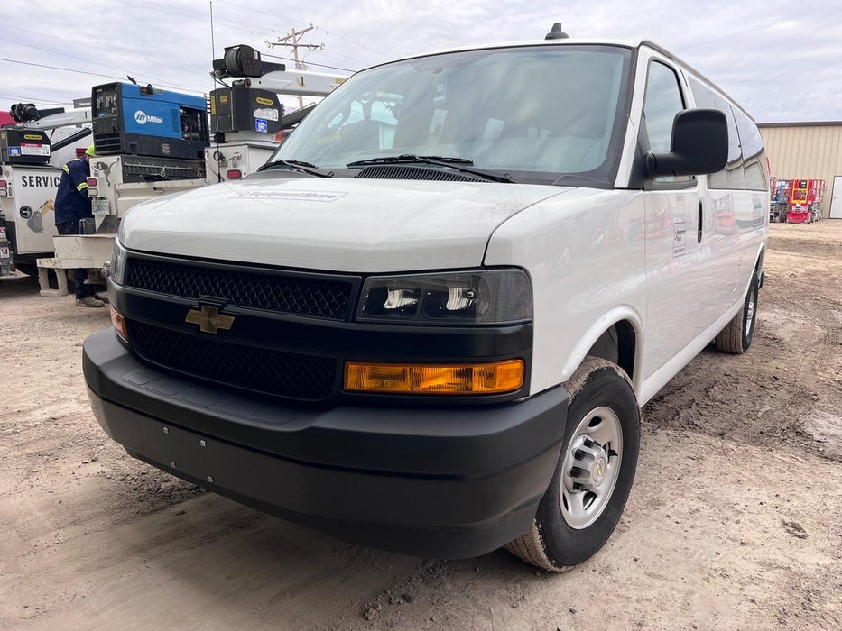 2023 CHEVROLET Express Van - Rental