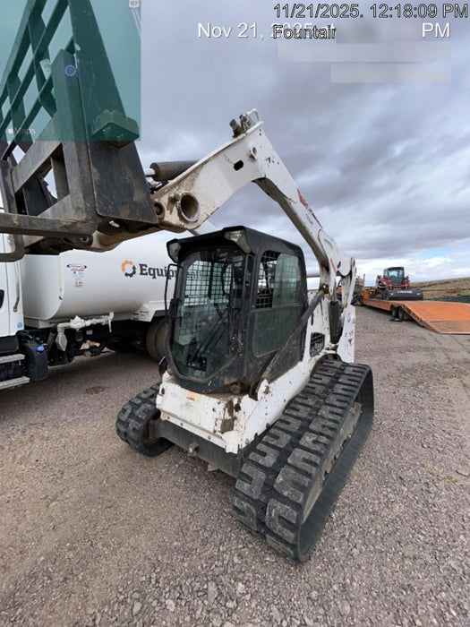 2021 BOBCAT T740