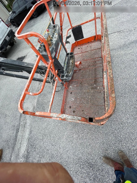 2024 JLG 660SJ
