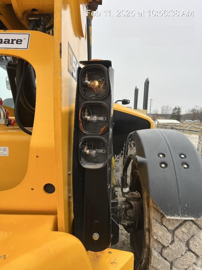 2022 JCB 512-56
