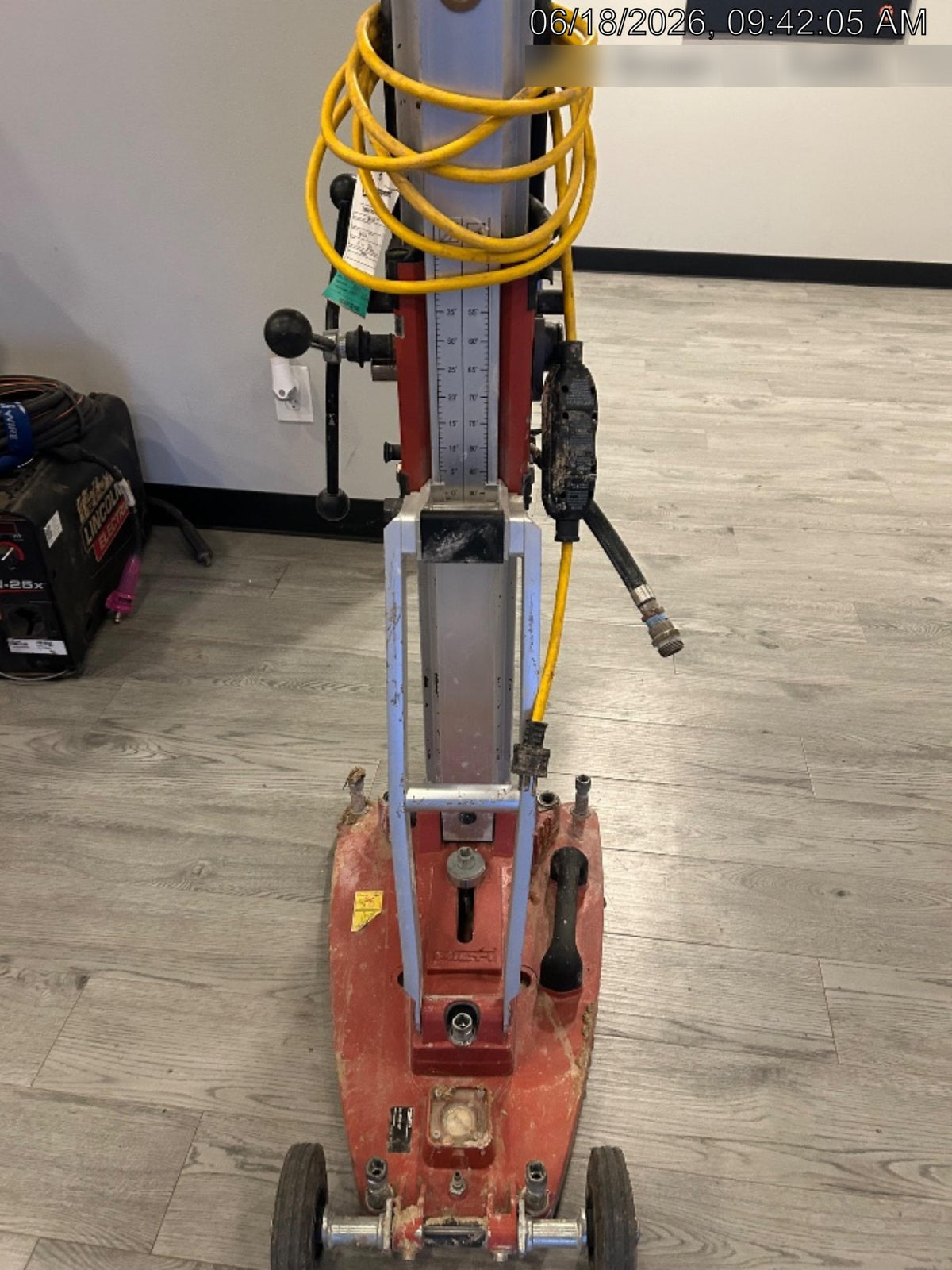 2022 HILTI DD250E