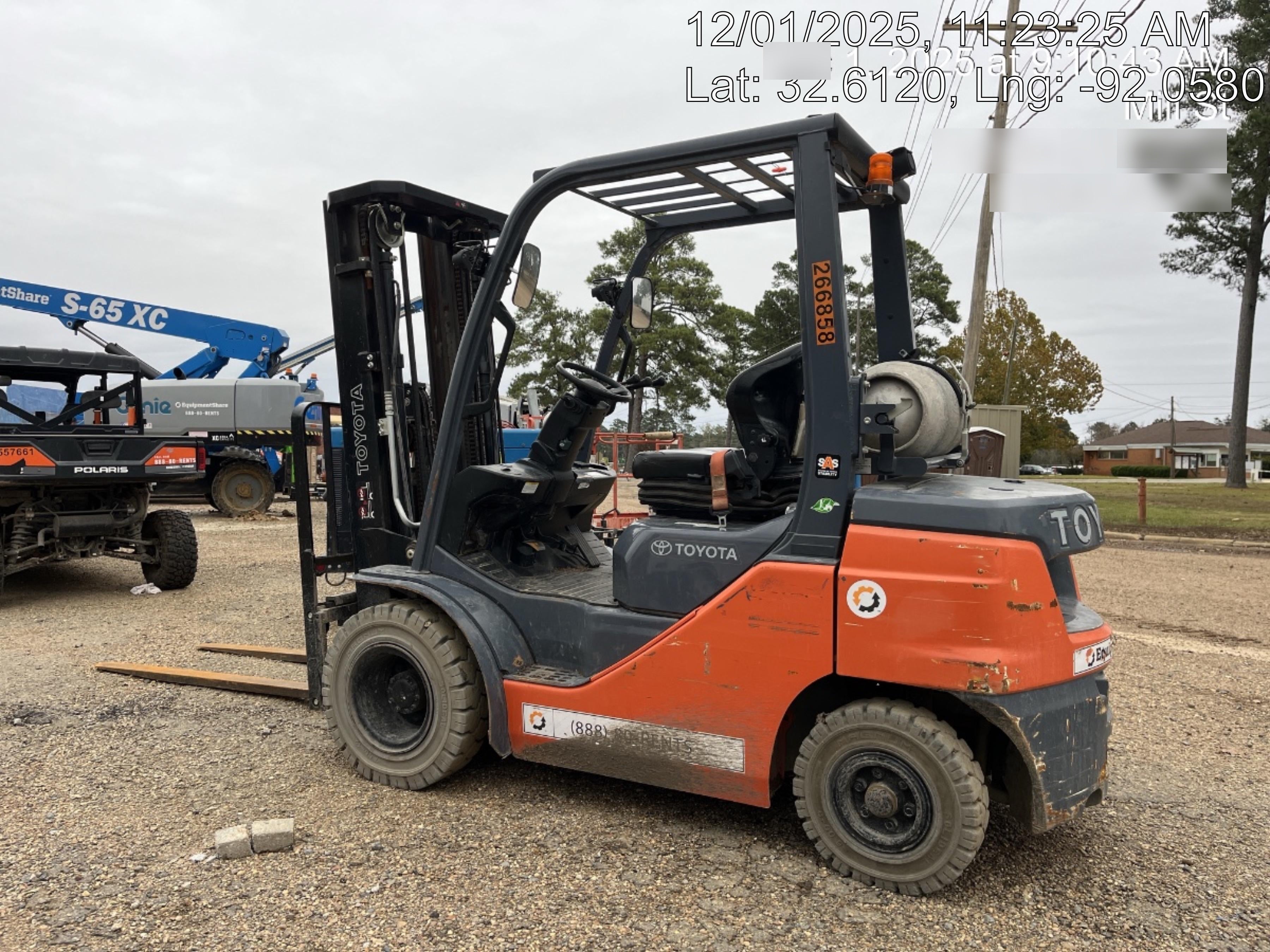 2022 TOYOTA 50-8FGU25