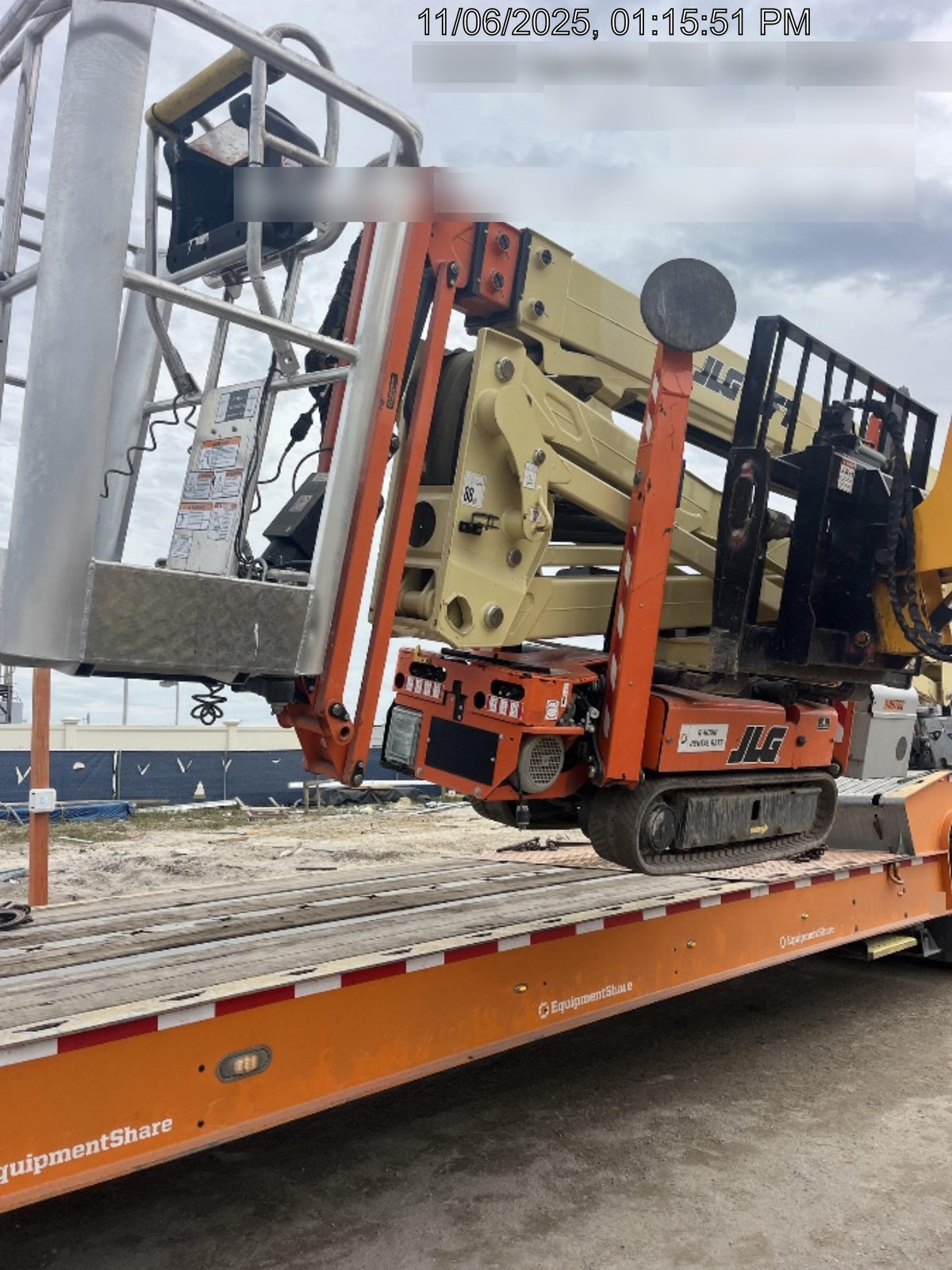 2021 JLG X600AJ