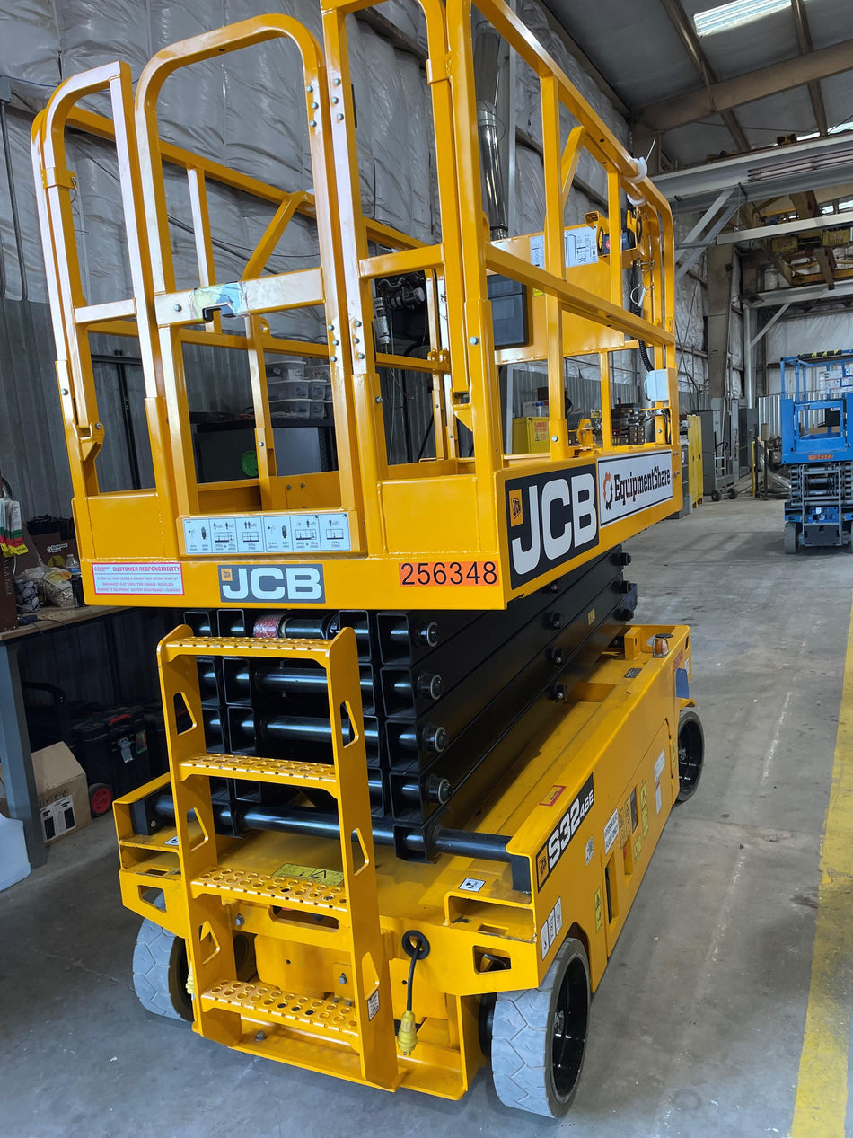2022 JCB S3246E