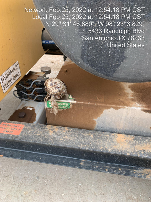 2021 Vac-Tron LP573XDT T4 Koehler Diesel Engine, 500 Gallon Debris Tank, x2 100 Gallon Water Tanks