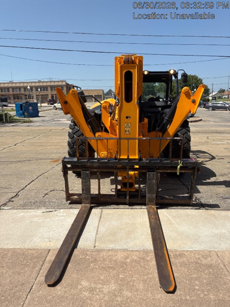 2023 JCB 510-56