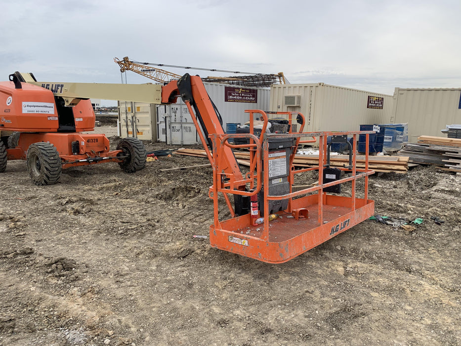 2019 JLG 460SJ