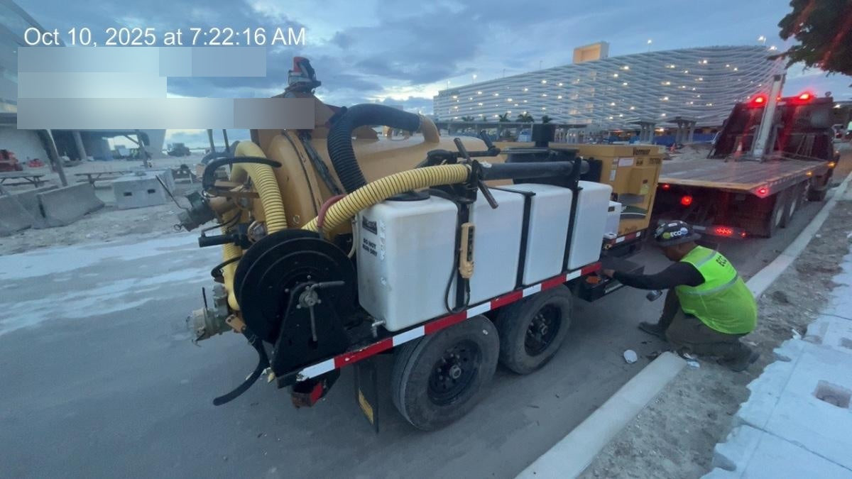 2020 Vac-Tron LP573XDT 24Hp Kohler Diesel - 500 Gal Debris Tank - 500 CFM Vacuum Pump - x2 100 Gal Water Tanks