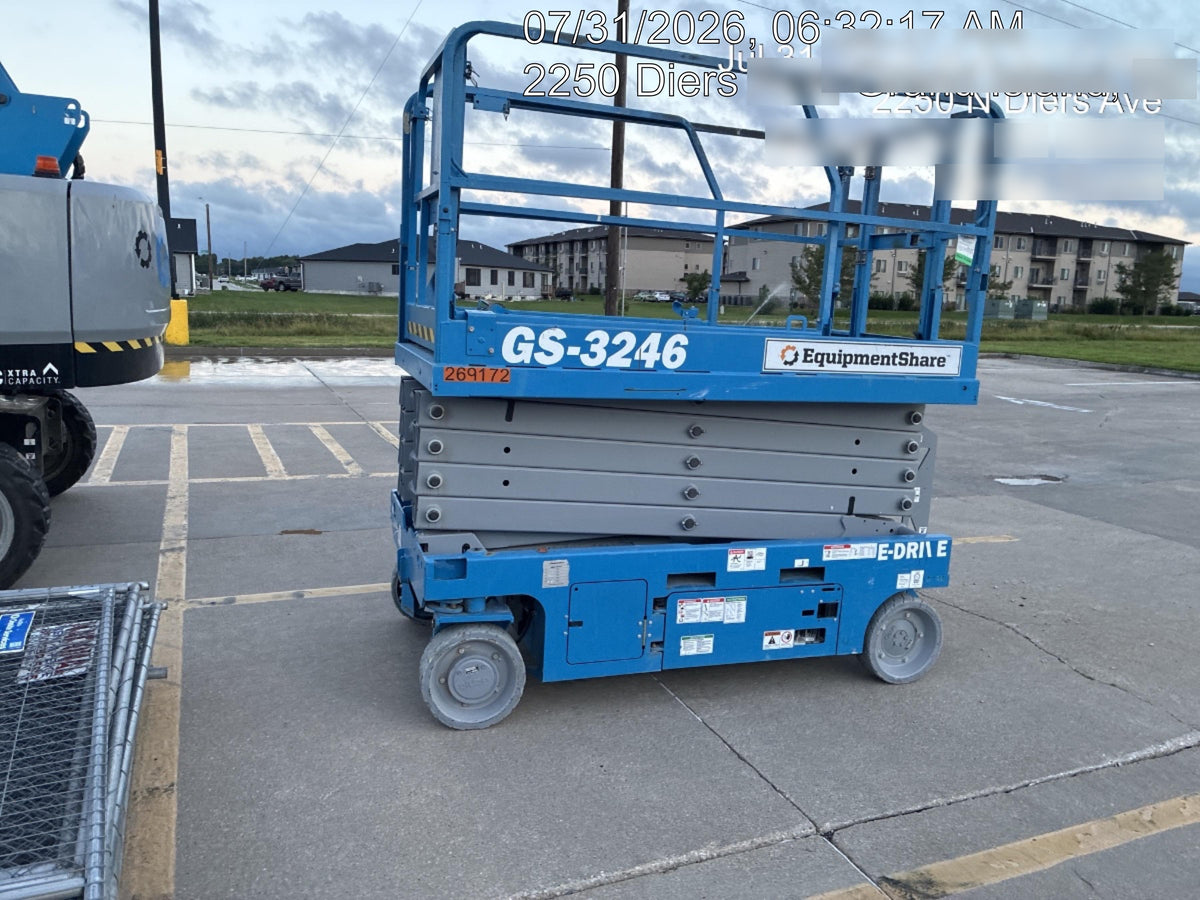 2022 GENIE GS-3246
