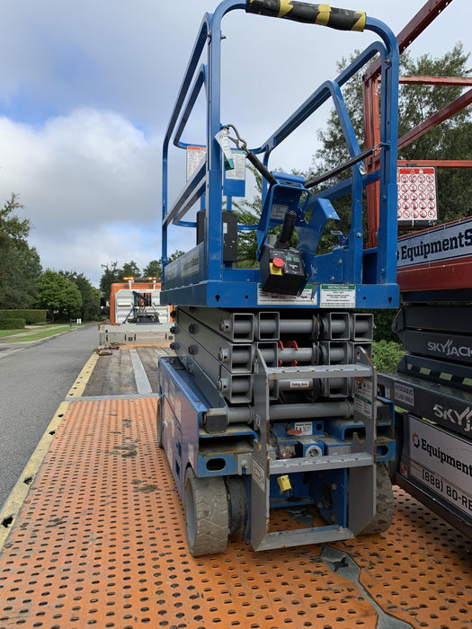 2020 Genie GS-1930 Fixed rails with chain entry gate - Pre A92.20