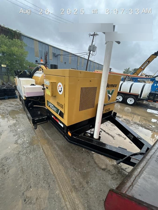 2021 VAC-TRON LP573XDT