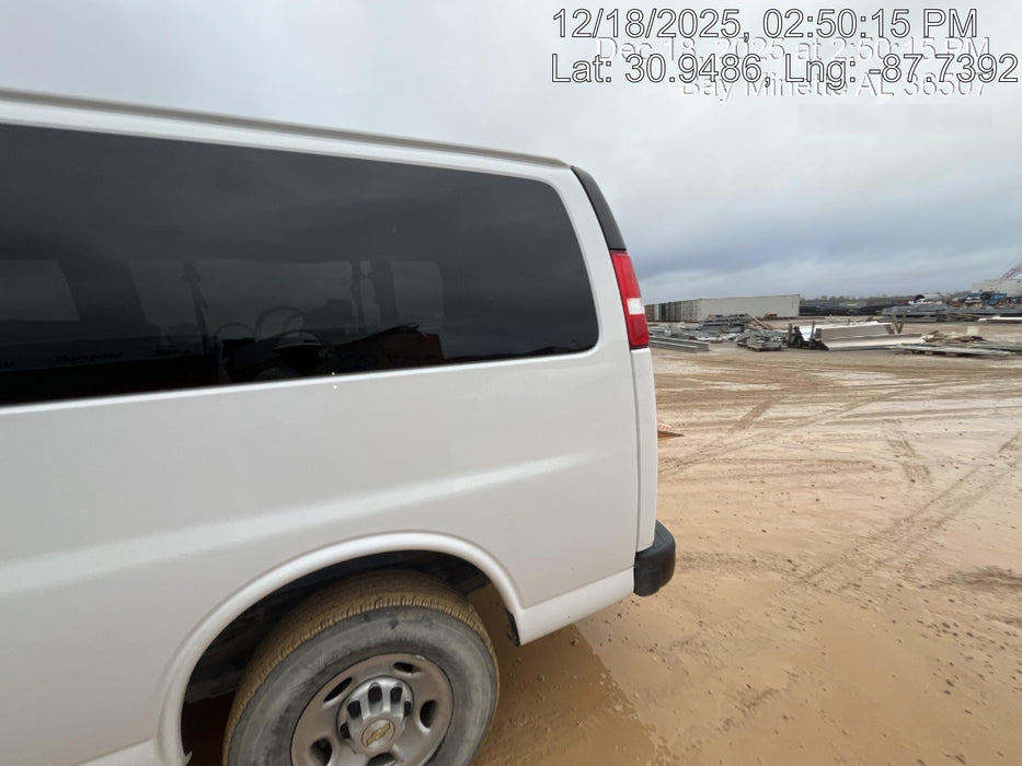 2023 CHEVROLET Express Van - Rental