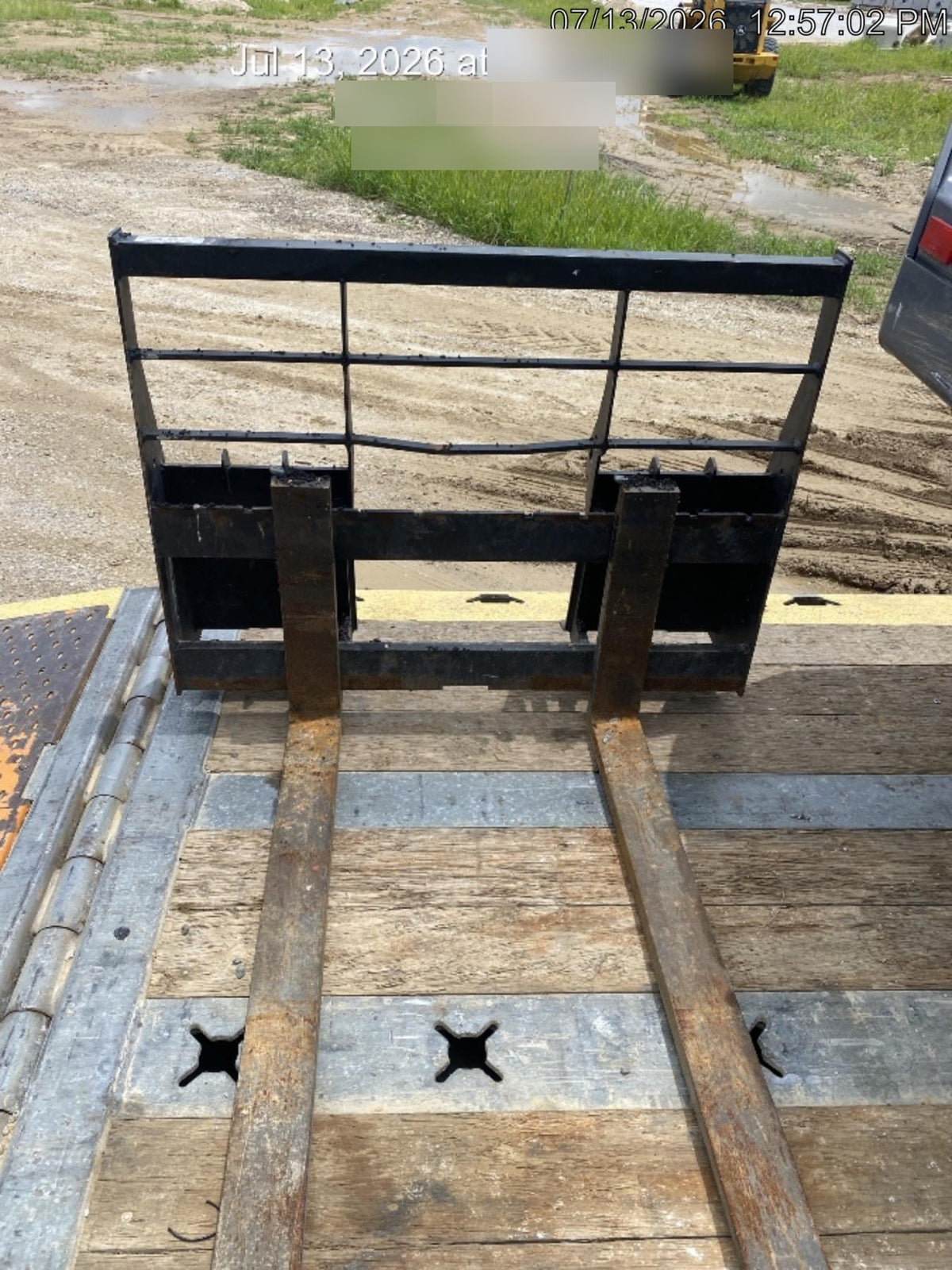 2025 ARROW MATERIAL HANDLING 48" Pallet Forks - Arrow