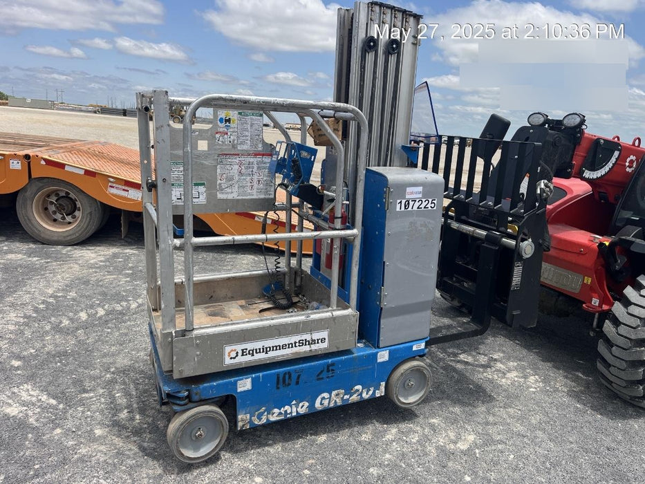 2020 GENIE GR-20