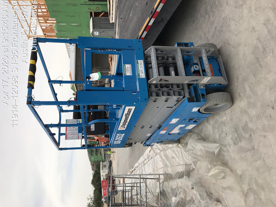 2020 Genie GS-2632 Standard, Folding half height swing gate